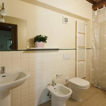 Agroturismo Le Buche Di Viesca Reggello